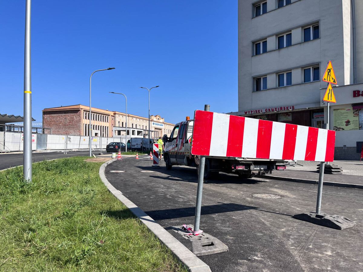 Budowa Rzeszowskiego Centrum Komunikacyjnego zbliża się do końca [wrzesień 2023]